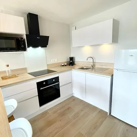 Apartman T3 Neuf Archi Cocooning Terrasse Face A La